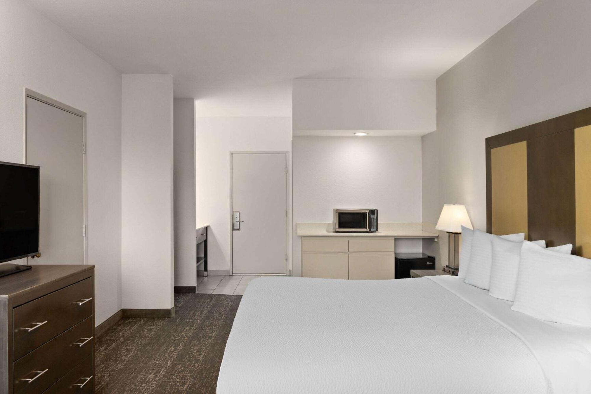 Baymont By Wyndham Moses Lake Buitenkant foto